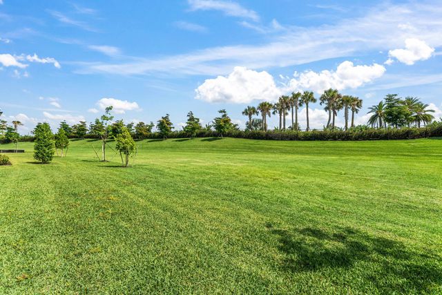 5105 Rivo Alto Circle, Westlake, FL 33470