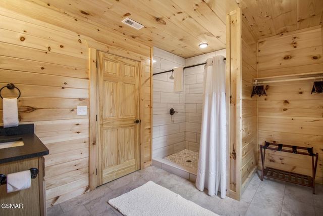 640 Stockton Drive, Sevierville, TN 37876