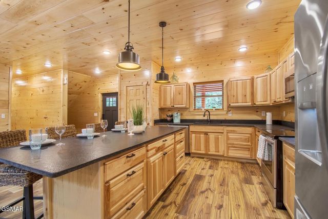 640 Stockton Drive, Sevierville, TN 37876