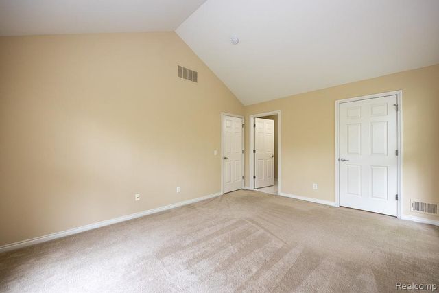 28443 Carlton Way Drive, Novi, MI 48377