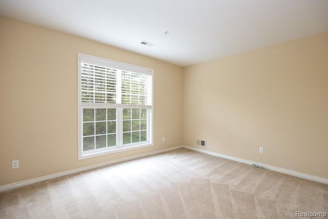 28443 Carlton Way Drive, Novi, MI 48377