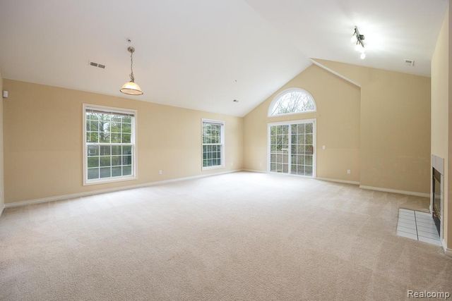 28443 Carlton Way Drive, Novi, MI 48377