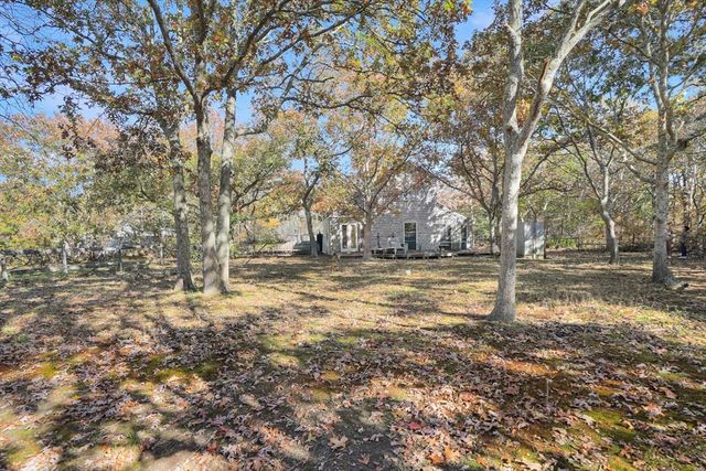 25 Vineyard Meadow Farms Rd., West Tisbury, MA 02575