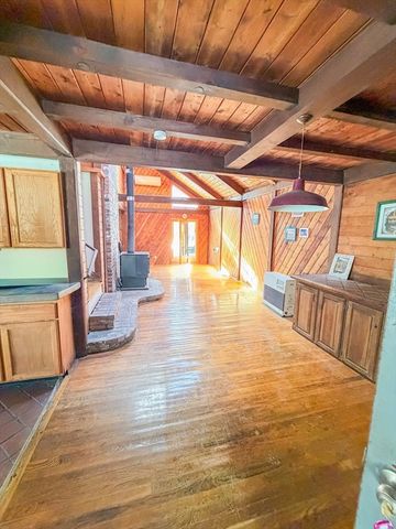 25 Vineyard Meadow Farms Rd., West Tisbury, MA 02575