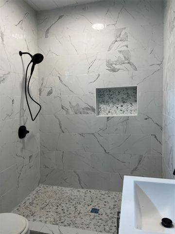 1018 W Sears Street, Denison, TX 75020