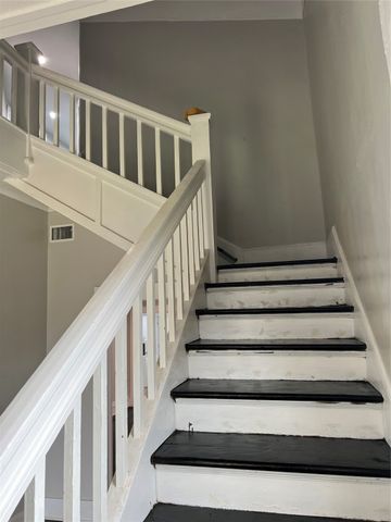 1018 W Sears Street, Denison, TX 75020