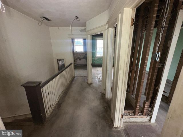 2279 HOLLINSHED AVE, Pennsauken, NJ 08110