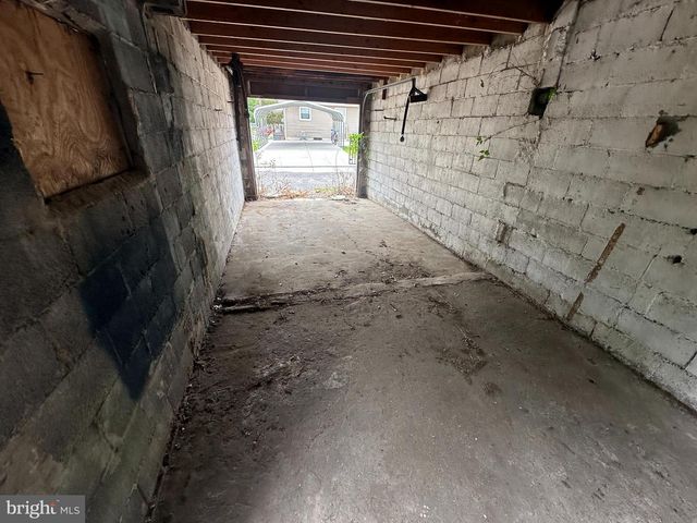 2279 HOLLINSHED AVE, Pennsauken, NJ 08110