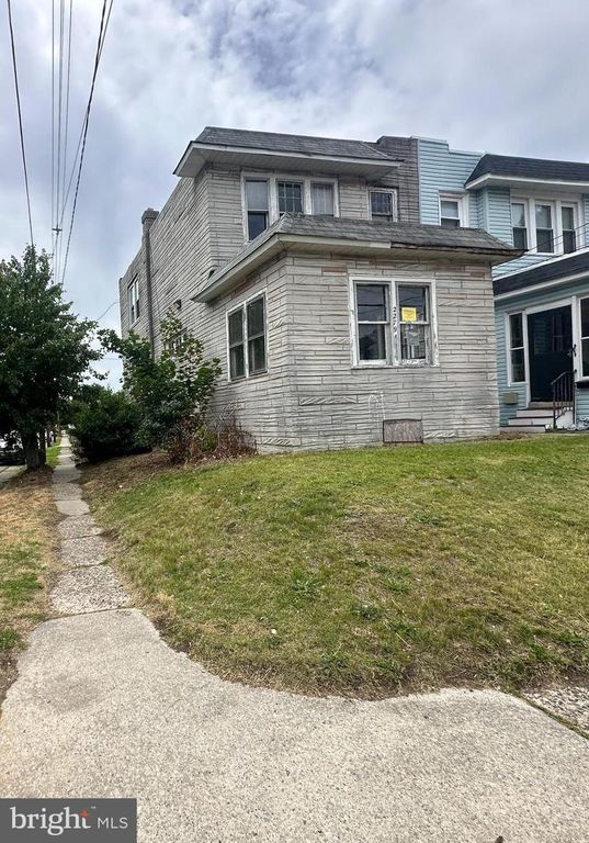 2279 HOLLINSHED AVE, Pennsauken, NJ 08110