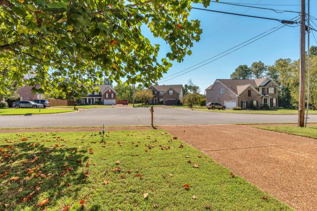 3012 Brisbane Dr, Mount Juliet, TN 37122