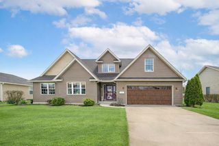 1447 Hickory Gate Drive, Marysville, OH 43040