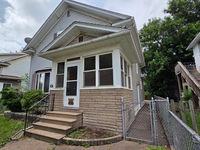 506 S Lincoln Avenue, Davenport, IA 52802