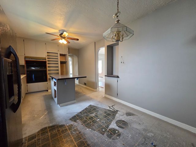 506 S Lincoln Avenue, Davenport, IA 52802