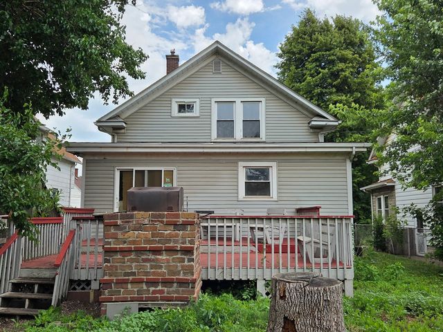 506 S Lincoln Avenue, Davenport, IA 52802