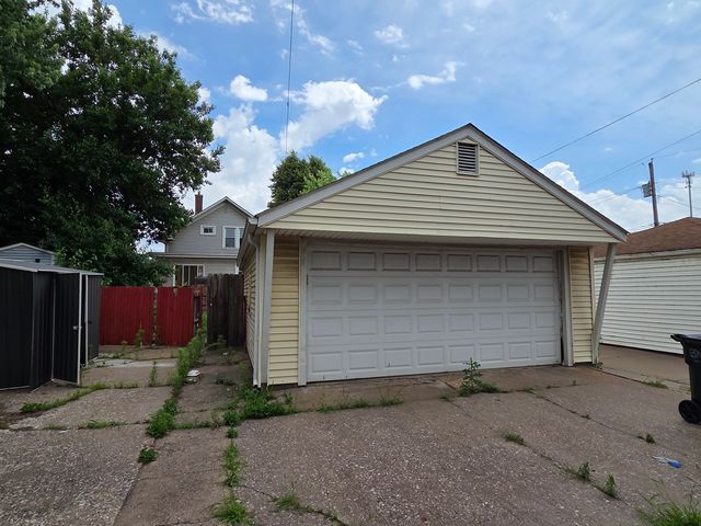 506 S Lincoln Avenue, Davenport, IA 52802