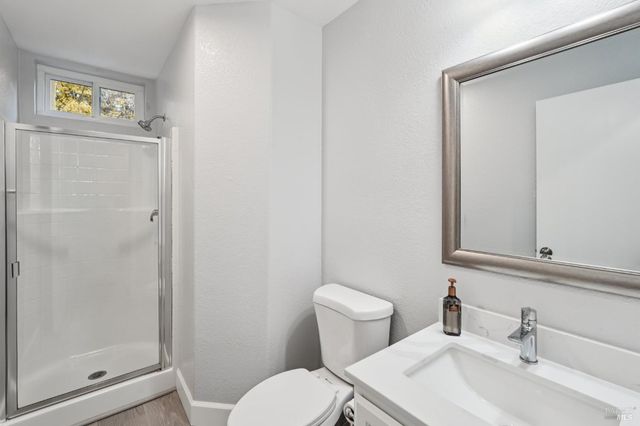 824 Cedarcrest Dr, Vacaville, CA 95687