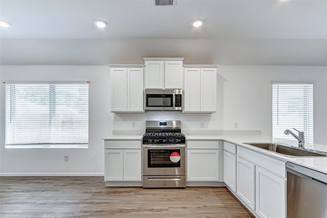 1942 Foxtail Creek Court, Crosby, TX 77532