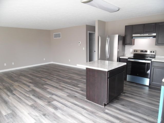 2156 Pumpkin Ridge Court, Hamilton, OH 45013