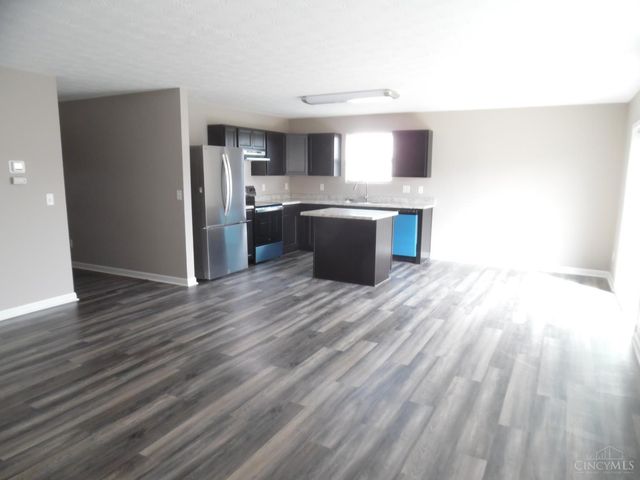 2156 Pumpkin Ridge Court, Hamilton, OH 45013