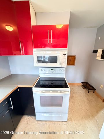 151 Kedzie Street, East Lansing, MI 48823
