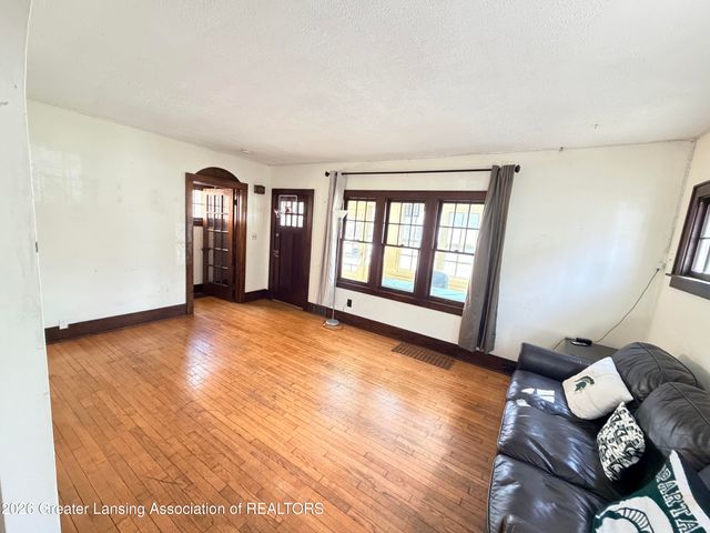 151 Kedzie Street, East Lansing, MI 48823
