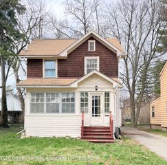 151 Kedzie Street, East Lansing, MI 48823