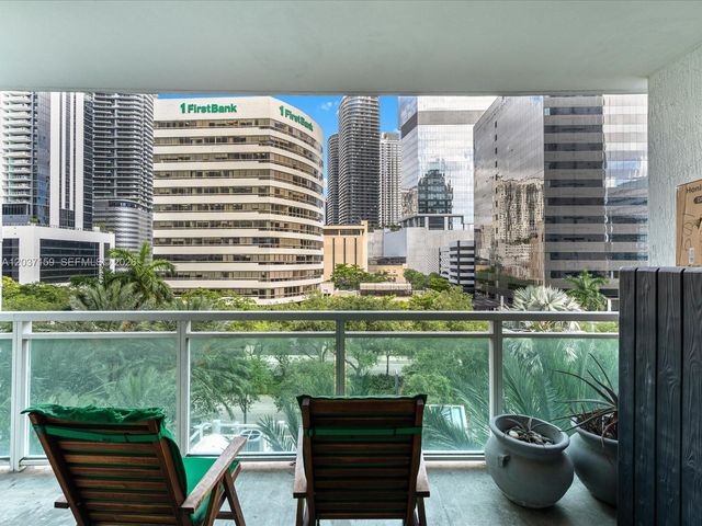 950 Brickell Bay Dr 501, Miami, FL 33131