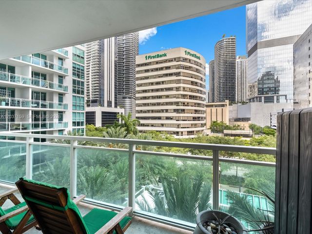 950 Brickell Bay Dr 501, Miami, FL 33131