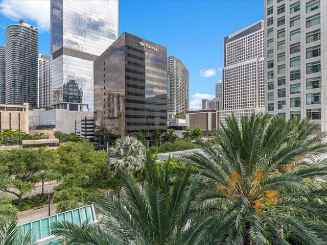 950 Brickell Bay Dr 501, Miami, FL 33131