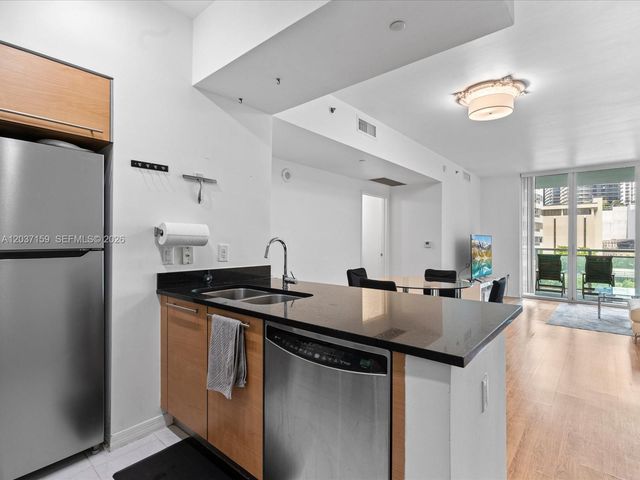 950 Brickell Bay Dr 501, Miami, FL 33131
