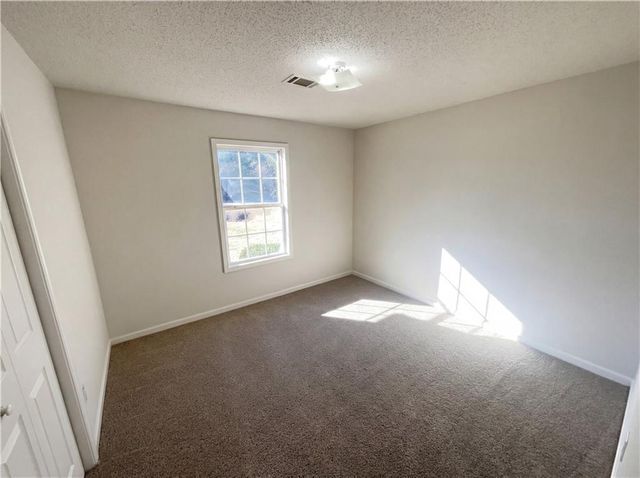 350 Lambert Overlook Circle, Carrollton, GA 30117