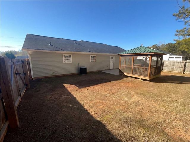 350 Lambert Overlook Circle, Carrollton, GA 30117