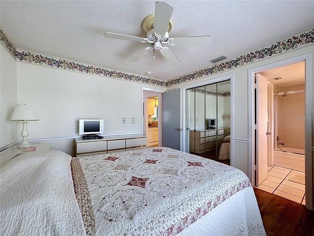 205 HIGHLAND AVENUE 3, Bradenton Beach, FL 34217
