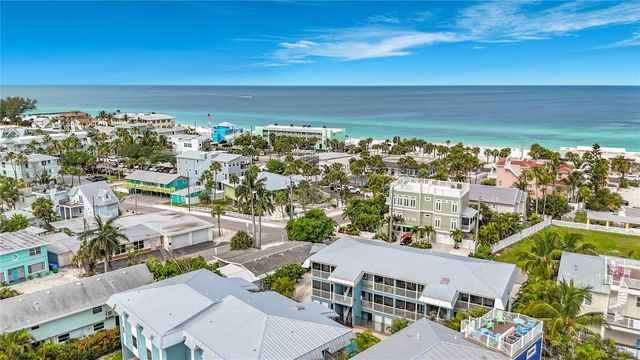 205 HIGHLAND AVENUE 3, Bradenton Beach, FL 34217