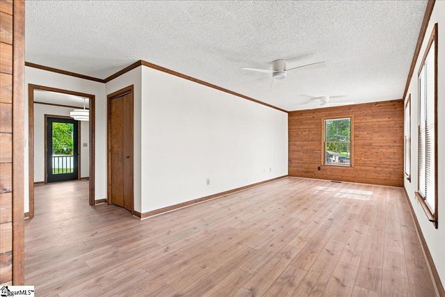 803 Quillen Avenue, Fountain Inn, SC 29644