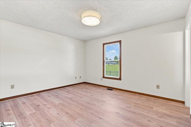 803 Quillen Avenue, Fountain Inn, SC 29644