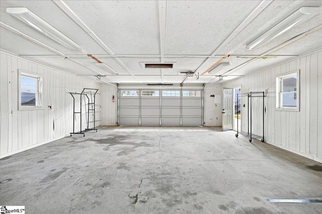 803 Quillen Avenue, Fountain Inn, SC 29644