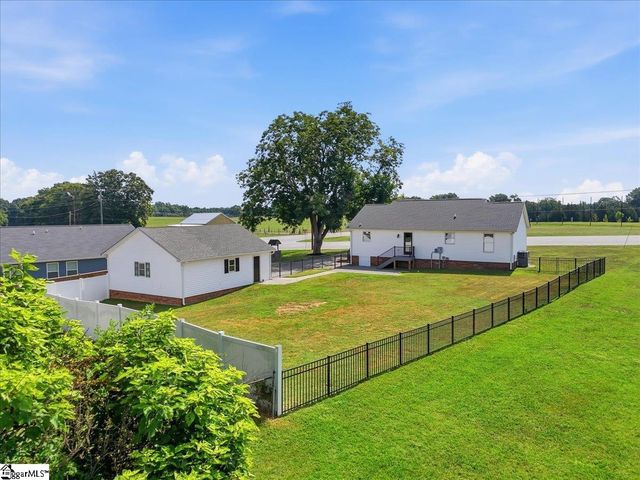 803 Quillen Avenue, Fountain Inn, SC 29644