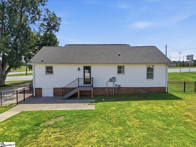 803 Quillen Avenue, Fountain Inn, SC 29644