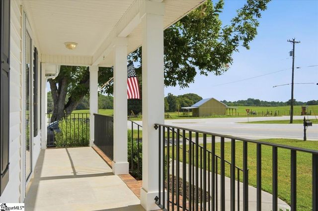 803 Quillen Avenue, Fountain Inn, SC 29644