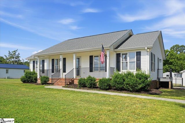 803 Quillen Avenue, Fountain Inn, SC 29644