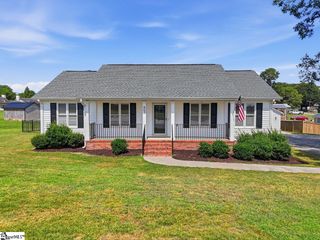 803 Quillen Avenue, Fountain Inn, SC 29644