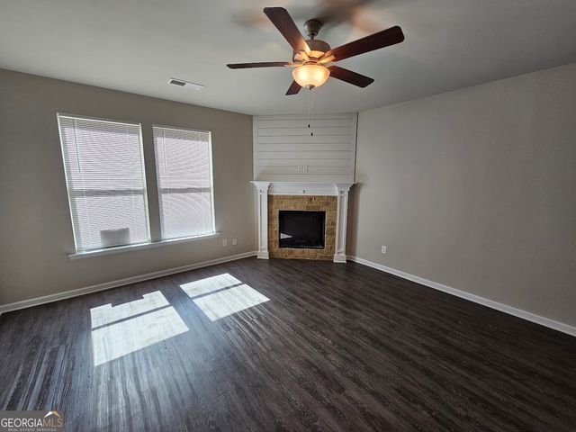 333 Darlington Drive, Ellenwood, GA 30294