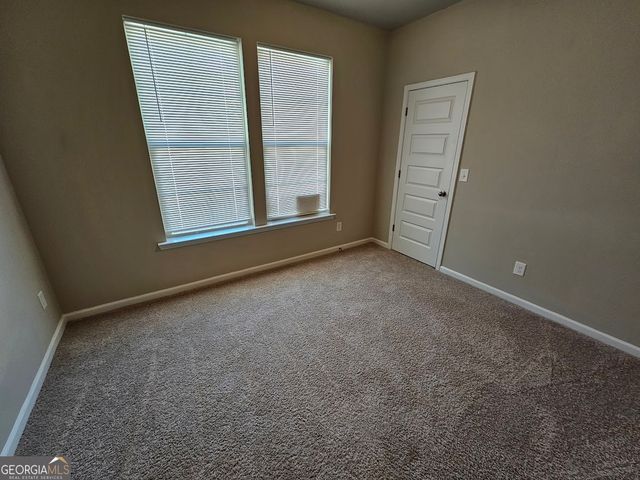 333 Darlington Drive, Ellenwood, GA 30294