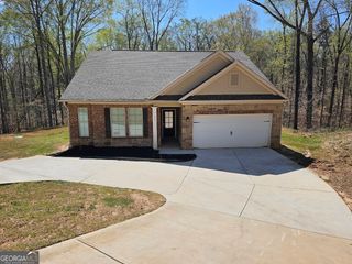 333 Darlington Drive, Ellenwood, GA 30294