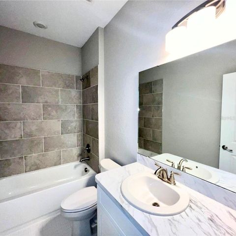 1335 W WALNUT STREET, Lakeland, FL 33815