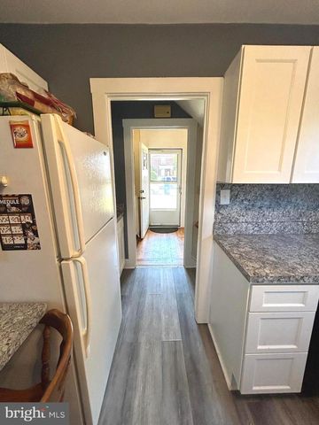 523 W SPRINGETTSBURY AVE, York, PA 17403