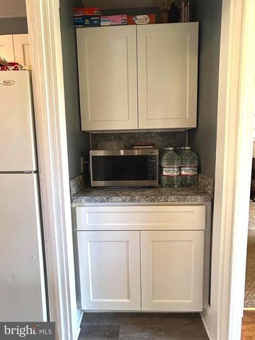 523 W SPRINGETTSBURY AVE, York, PA 17403