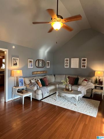 2675 HIGHWAY 160, Warrior, AL 35180