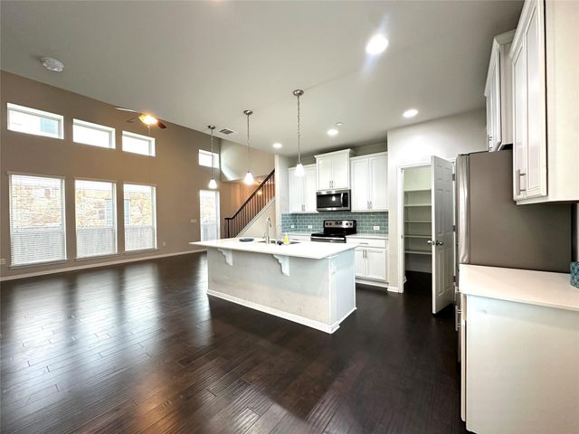 3240 E Whitestone BLVD 95, Cedar Park, TX 78613